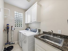 2909 Silver Maple Court, Friendswood TX 77546