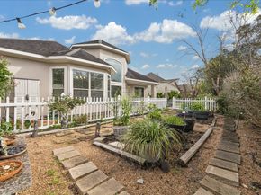 2909 Silver Maple Court, Friendswood TX 77546