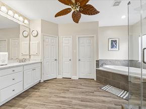 2909 Silver Maple Court, Friendswood TX 77546