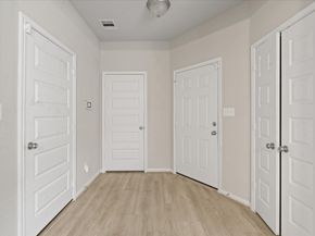 5308 Cj Walker Lane, Houston TX 77048