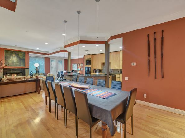 5309 Hidalgo Street, Houston TX 77056