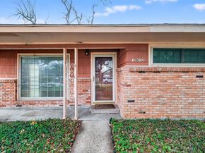 1912 Sedgie Drive, Houston TX 77080