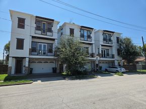 1516 Amundsen Street, Houston TX 77009