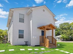 2423 Lucas Street AB, Houston TX 77026