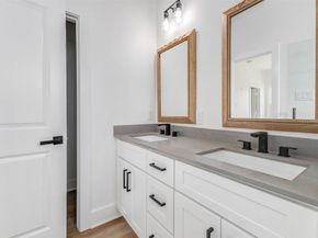5912 Mayle Street A/B, Houston TX 77016