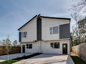5912 Mayle Street A/B, Houston TX 77016