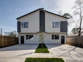 5912 Mayle Street A/B, Houston TX 77016