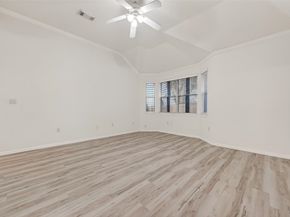 14914 W Bend Dr, Houston TX 77082