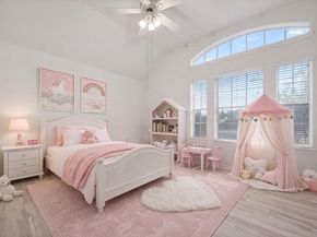 14914 W Bend Dr, Houston TX 77082