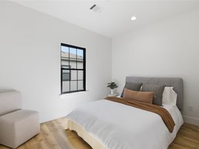 11916 S Hoa Sen Circle, Houston TX 77072