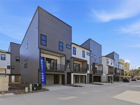 11916 S Hoa Sen Circle, Houston TX 77072