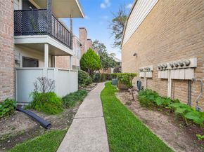 2800 Jeanetta Street 2003, Houston TX 77063