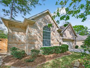 22 W Windsor Hills Circle, Conroe TX 77384