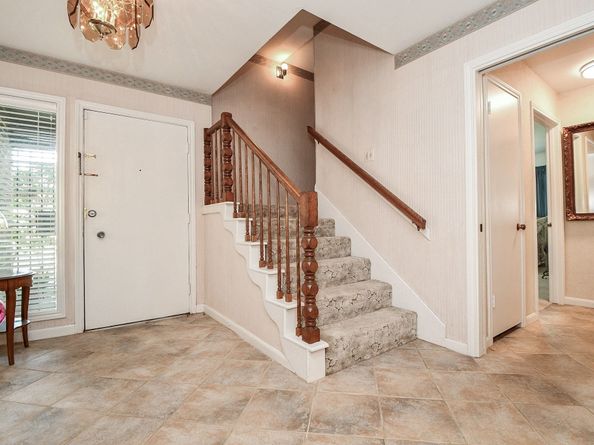 1123 Candlelight Lane, Houston TX 77018