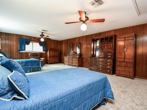 1123 Candlelight Lane, Houston TX 77018