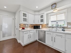 5743 Warm Springs Road, Houston TX 77035