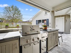 5743 Warm Springs Road, Houston TX 77035