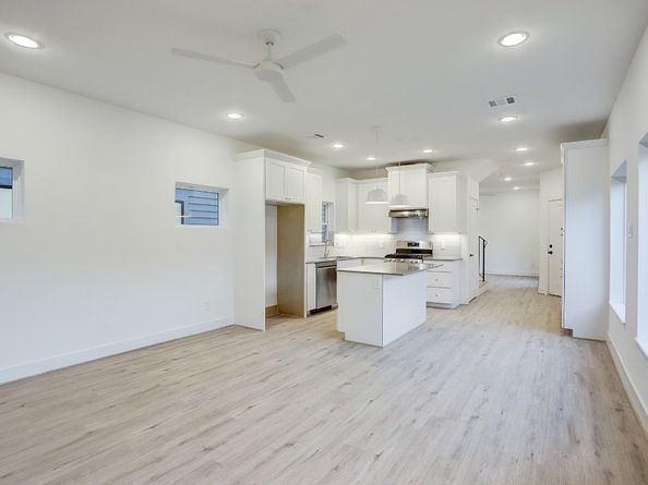 7407 Rusk Street B, Houston TX 77011