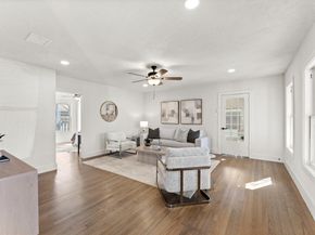3725 Griggs Road, Houston TX 77021