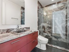 84 Audubon Hollow Lane, Houston TX 77027
