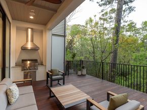 84 Audubon Hollow Lane, Houston TX 77027