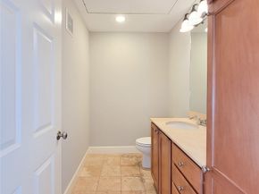 2520 Robinhood 800, Houston TX 77005