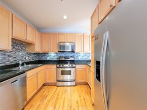 2520 Robinhood 800, Houston TX 77005