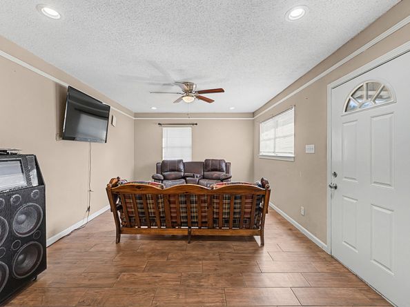 823 Marleen Street, Houston TX 77034