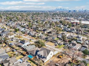 1306 Curtin Street, Houston TX 77018