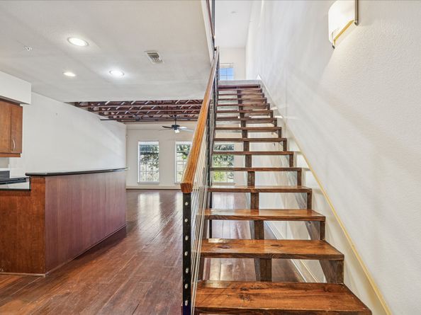 1620 Elgin Street 9, Houston TX 77004