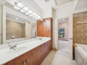 1620 Elgin Street 9, Houston TX 77004