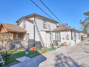 9010 Linda Vista Road, Houston TX 77078