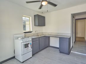 9010 Linda Vista Road, Houston TX 77078