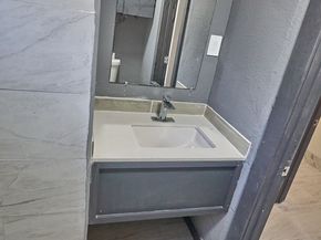 9010 Linda Vista Road, Houston TX 77078