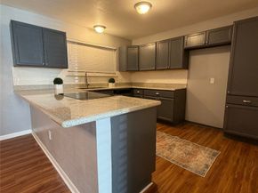 1831 Sherwood Forest Street 20, Houston TX 77043