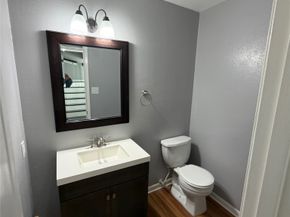 1831 Sherwood Forest Street 20, Houston TX 77043