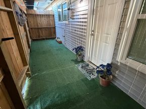 1831 Sherwood Forest Street 20, Houston TX 77043