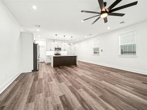 6423 Oban Street, Houston TX 77085