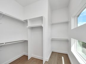 322 E 35 Th street, Houston TX 77018