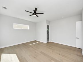 322 E 35 Th street, Houston TX 77018