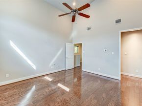 1902 Fletcher Street, Houston TX 77009