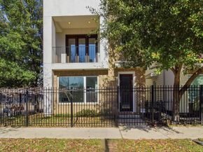 1224 Summer Street, Houston TX 77007