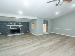 7206 La Granada Drive, Houston TX 77083