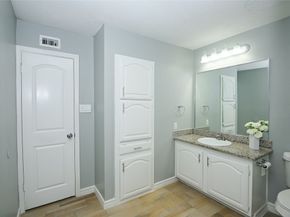 7206 La Granada Drive, Houston TX 77083