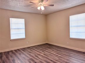 1115 Shawnee Street, Houston TX 77034