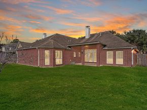 3118 Red Maple Drive, Friendswood TX 77546