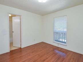 12300 Brookglade Circle 139, Houston TX 77099