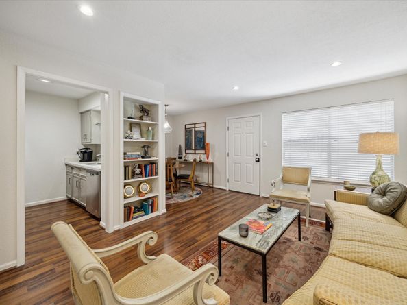 606 Marshall Street C2, Houston TX 77006