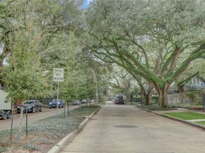 606 Marshall Street C2, Houston TX 77006