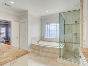 3607 Drummond Street, Houston TX 77025